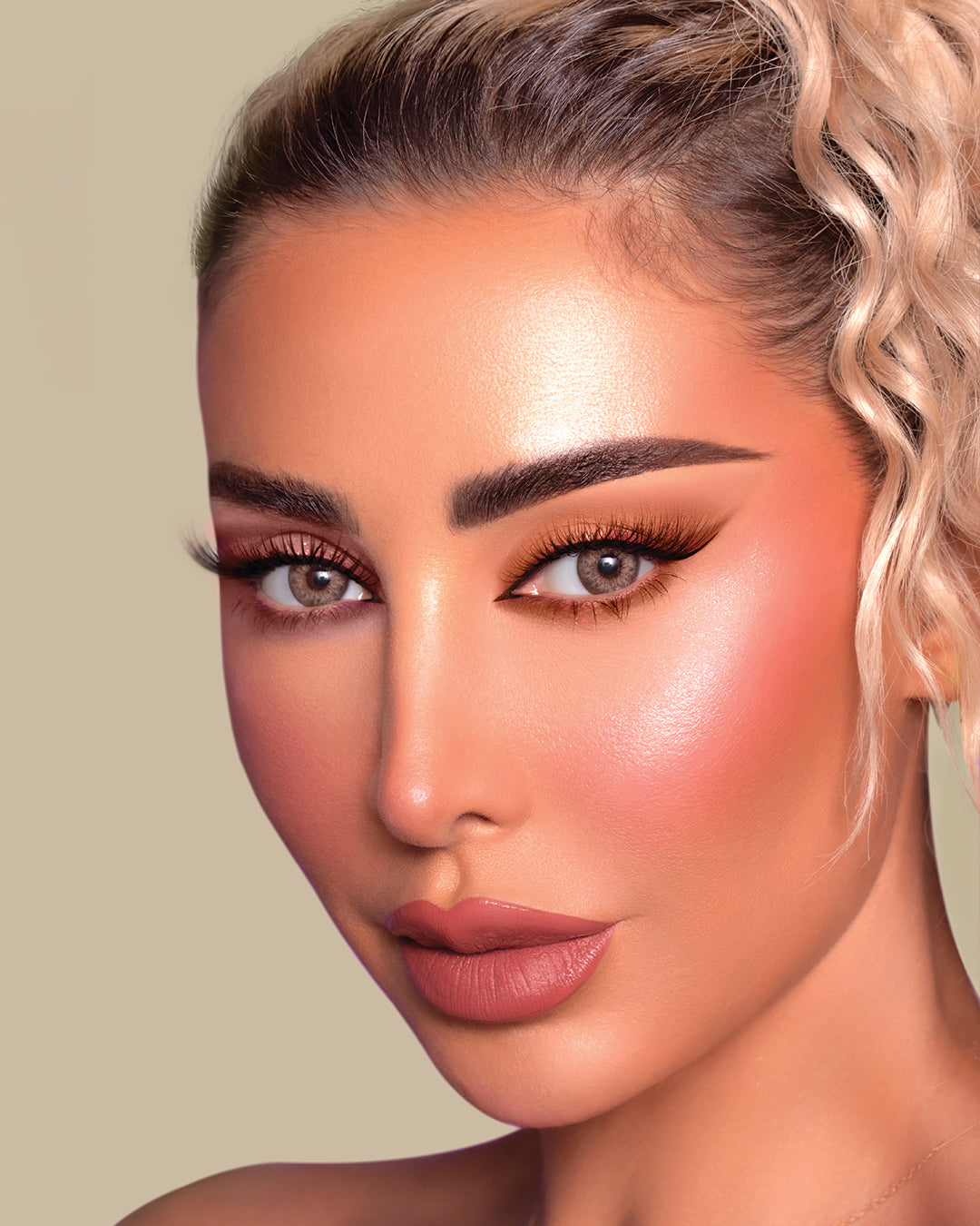 C2 GOLDEN BROWN