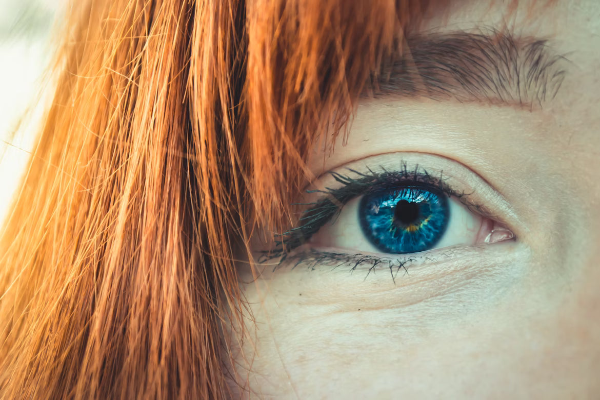 The Beauty Benefits of Colored Lenses – From Natural Enhancements to Bold Looks